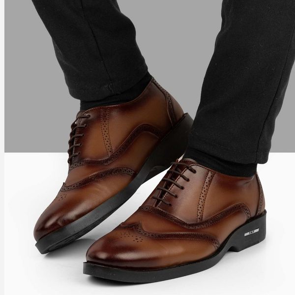 کفش مردانه چرم مجلسی رسمی اداری کد 125 طرح بروژ Bruges رویه چرم خارجی قالب استاندارد ظریف و بادوام Up52