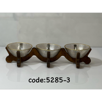 اردو سه تایی چوب و بلور