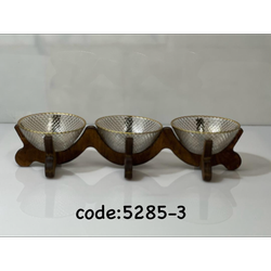 اردو سه تایی چوب و بلور