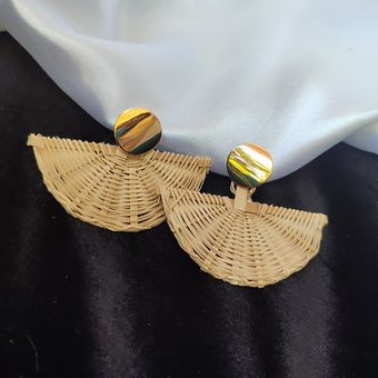 گوشواره بادبزن ۱۲۶۵