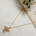 گردنبند پروانه جواهری