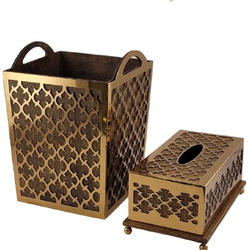 سطل و دستمال چوب و فلز