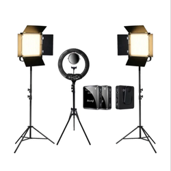 کیت تولید محتوای ویدیوی مدل AKT360  شامل رینگ لایت و نور فلات شیدر دار و میکروفون
