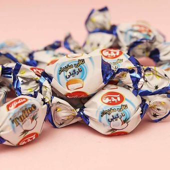 شکلات تافی نارگیلی یک کیلویی