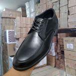 کفش چرم مجلسی بندی مردانه مدل ساعتی