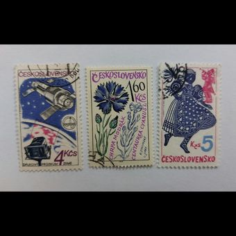 3 قطعه تمبر خارجی- مهر دار- بدون چسب- سری تمبر های چک اسلواکی.