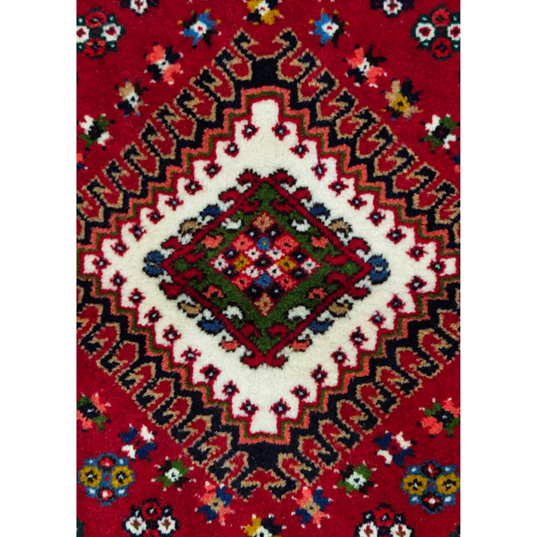 فرش دستباف سایز ذرع و نیم (تمام پشم یلمه طرح سهقاب) کد 6221