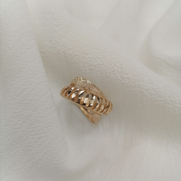 انگشتر  طلاروس طرح طلا 03015