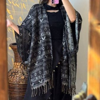 پانچو مزونی دست دوز زنانه کد RV2010