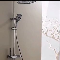 علم دوش حمام پیانویی LED دار Haisheng