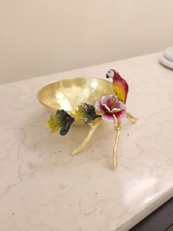 پیاله طوطی برنجی مدل ونوس 1