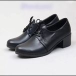 کفش چرم زنانه کد 221 مدل پارمیس  کفش پاشنه 5 سانتی مجلسی اداری اسپرت بادوام و ظریف