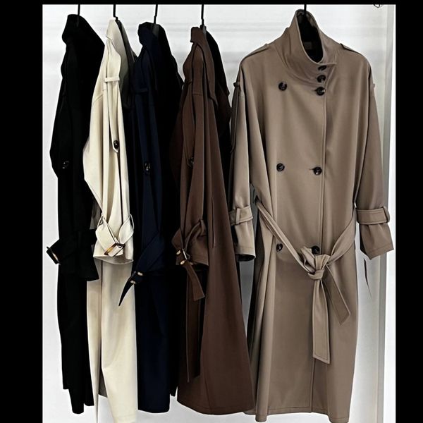 ترنج بارونی بلند یقه ایستاده