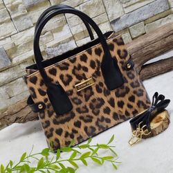 کیف زنانه دوشی  چرمی صندوقی