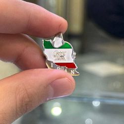 سنجاق سینه ایران شیروخورشید