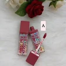رژلب مایع مات آرت اسکین شماره ۸