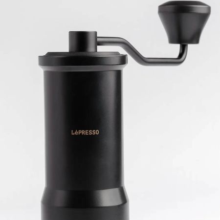 آسیاب قهوه دستی لِپرسو مدل LPMCGRBK (LePRESSO Manual Grinder) ‌