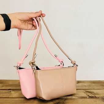 کیف  زنانه  دوشی  نسکافه ای  قهوه‌ای چرم