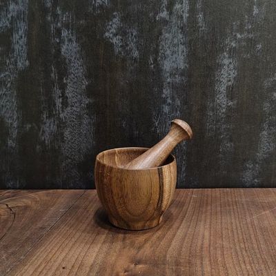 هاون چوبی گردو ساده | پایان هاون‌های سبک و بی‌دوام