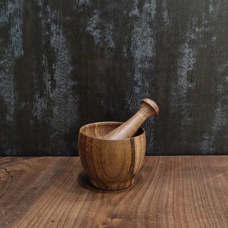 هاون چوبی گردو ساده | پایان هاون‌های سبک و بی‌دوام