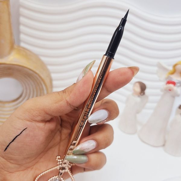 خط چشم سوپر لاکچری کاکیلی🐈‍⬛