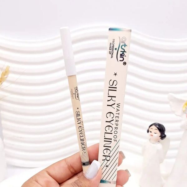 مداد شمعی رنگی چشم آرت اسکین👠