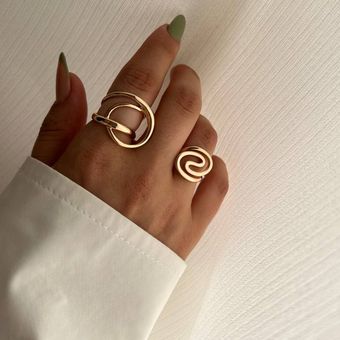 انگشتر مینیمال حلزونی