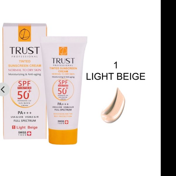 کرم ضد آفتاب رنگی و ضد پیری بژ روشن پوست خشک تا نرمال تراست