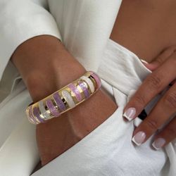 دستبند بنگل میناکاریB106