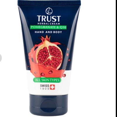 کرم دست و بدن انار و Q10 تراست