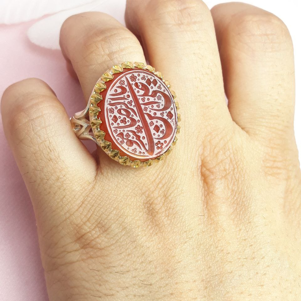 عقیق سرخ خطی