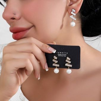 گوشواره جواهری فشن کد 208