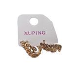 گوشواره زنانه ژوپینگ طرح برگ نگین دار کد 890