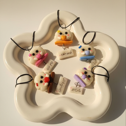 اویز ماشین ابر شبتاب با قلب رنگی