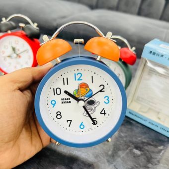 ساعت رومیزی مدل فضانورد مدل 2025F