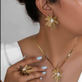 سرویس استیل گلی