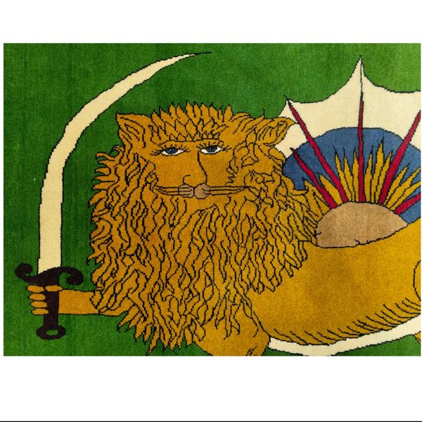 فرش دستباف سایز ذرع و نیم شیر و خورشید (تمام پشم یلمه زمینه سبز ) کد 6083