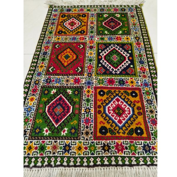 فرش دستباف سایز پادری یا پشتی (تمام پشم یلمه نقشه خشتی ) کد 6181