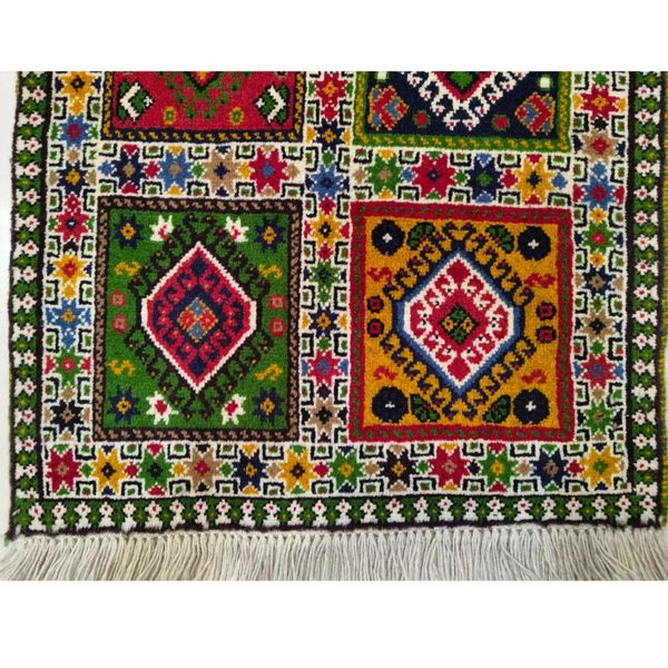 فرش دستباف سایز پادری یا پشتی (تمام پشم یلمه نقشه خشتی ) کد 6181