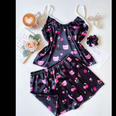 تاپ و شورتک و اسکرانچی ساتن مشکی خرس صورتی فری سایز تا 42