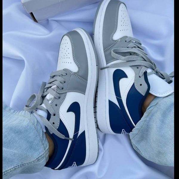 کتونی نایکی ایر جردن وان لو بدون ساق فرنچ بلو Nike Air Jordan 1 Low Stealth French Blue