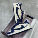 نایک ایر جردن وان لو ترویس اسکات دیور NIKE AIR JORDAN 1 LOW TRAVISSCOTT DIOR