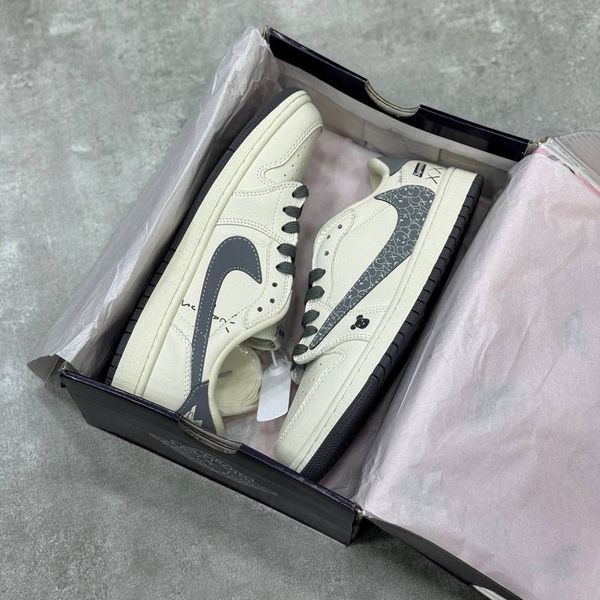 نایک تراویس اسکات کاز ویتنامی درجه1