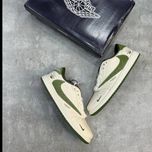 نایک تراویس اسکات باربری ویتنامی درجه1