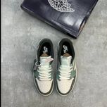 نایک تراویس اسکات ویتنامی درجه1 گوچی سبز