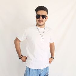 تیشرت لش ساده رنگ سفید