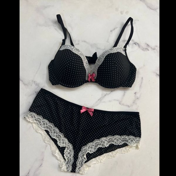 ست سوتین و شرت برند ترک mioore