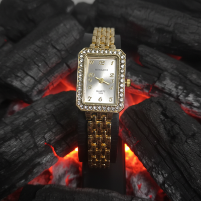 ساعت hongrui طلایی نگینی