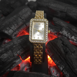 ساعت hongrui طلایی نگینی