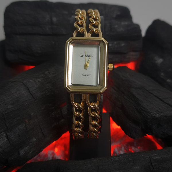 ساعت chanel زنجیری طلایی